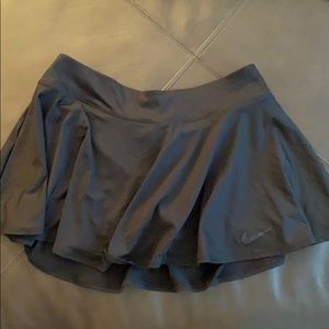 Nike golf skirt. Never worn